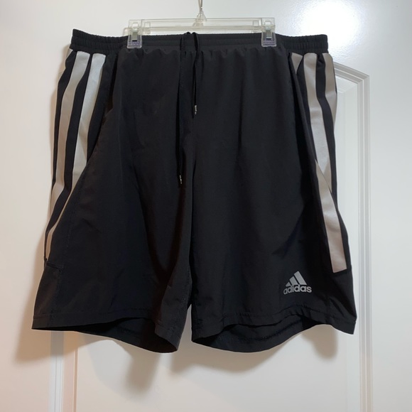Men’s athletic shorts - Picture 1 of 1